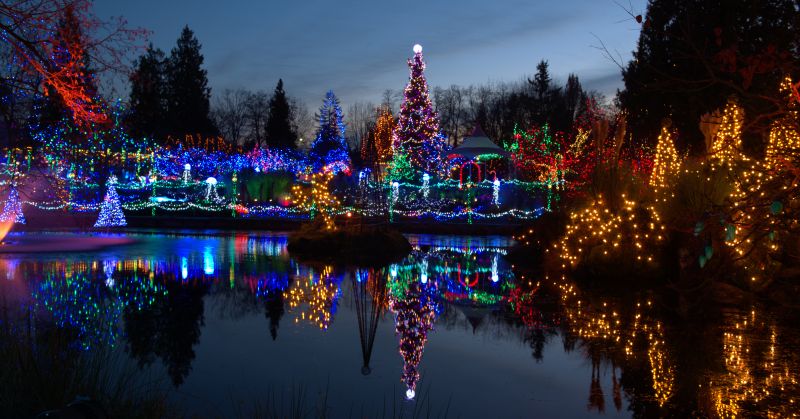Christmas Lights Hanging in Alpharetta, GA