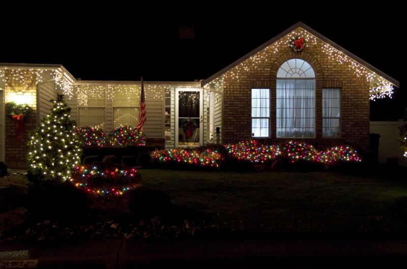 Xmas Lights Installation in Alpharetta, GA